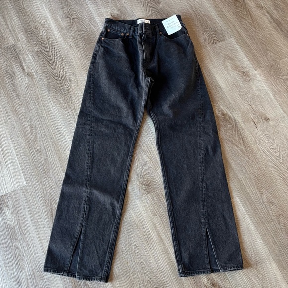 NWT Abercrombie and fitch High rise 90s relaxed jeans - Picture 8 of 8